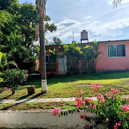 Hotel Quinta Ventura, イスタパン・デ・ラ・サル エクステリア 写真